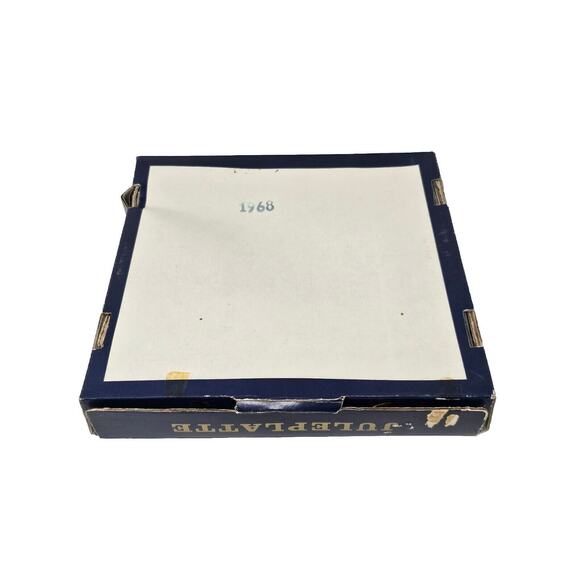 Vintage Bareuther Germany Bavarian China 1968 Christmas Plate Blue "The Chapel"" - Picture 7 of 9